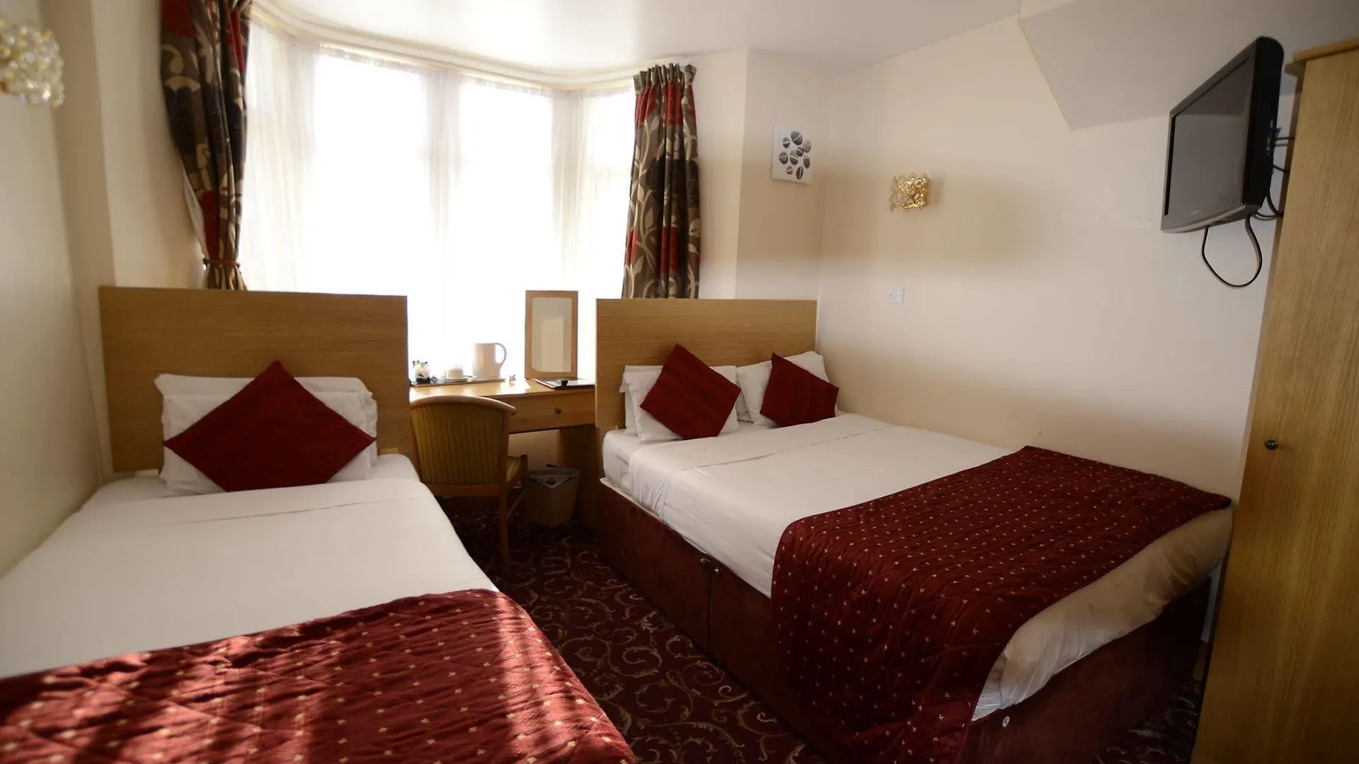 Britannia Inn Hotel Ilford 3*,  United Kingdom